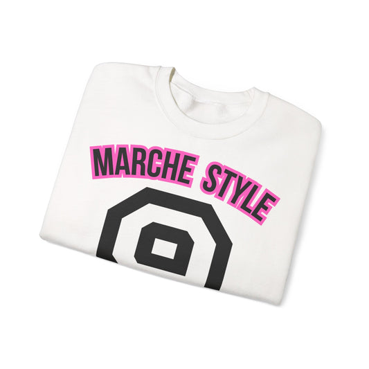 Chic Statement Crewneck Sweatshirt | Casual Unisex Sweatshirt for Everyday Comfort, Birthday Gift, Trendy Streetwear, Fashion - MARCHE STYLE ITALY